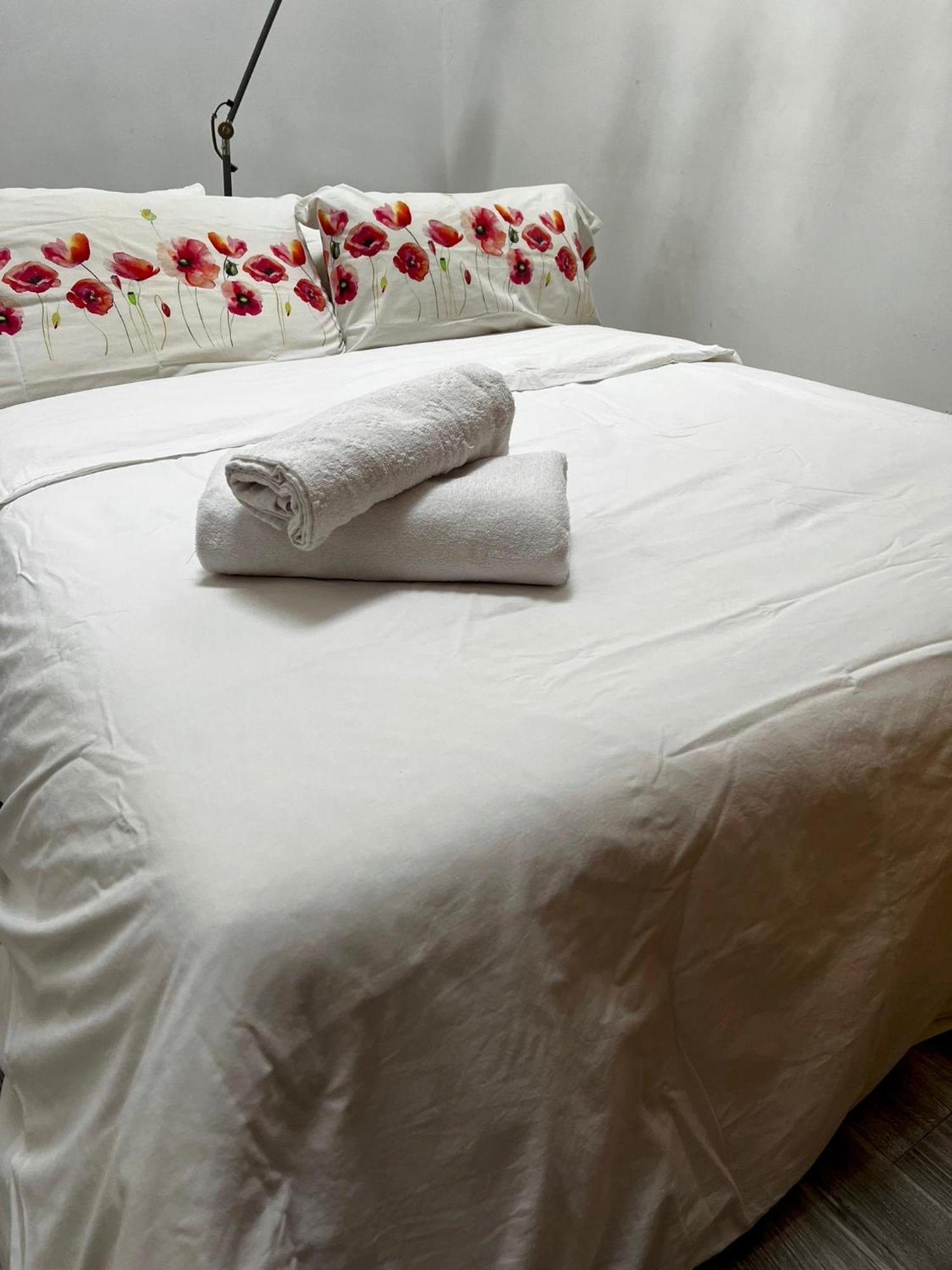 Penthouse, 3Bed In Heart Of Malasana Madrid Exterior foto